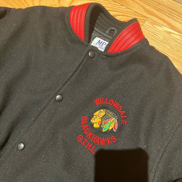 Vintage black hawks jacket - Picture 3 of 4